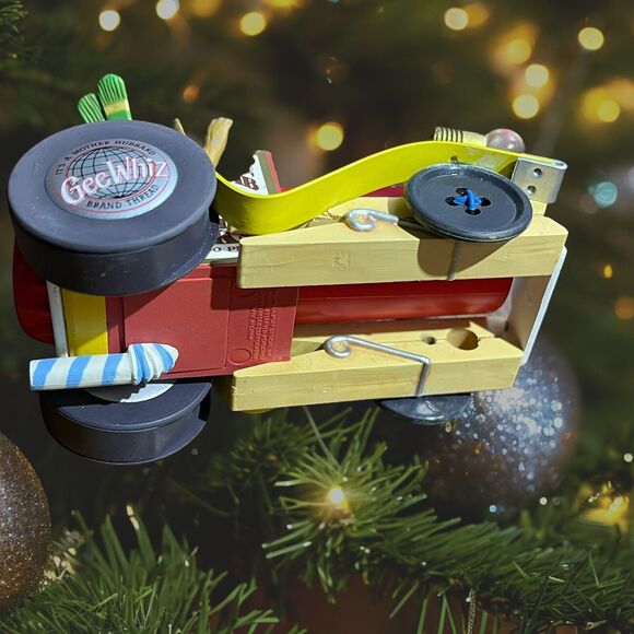 ENESCO NORTH POLE OR BUST 1990 Treasury of Christmas Ornament Mouse Classic Car - Picture 9 of 10